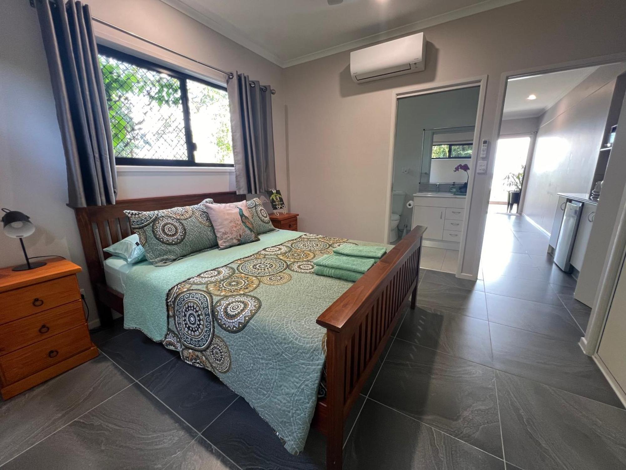 The Orchid Suite - Apartment In Куктаун Екстериор снимка