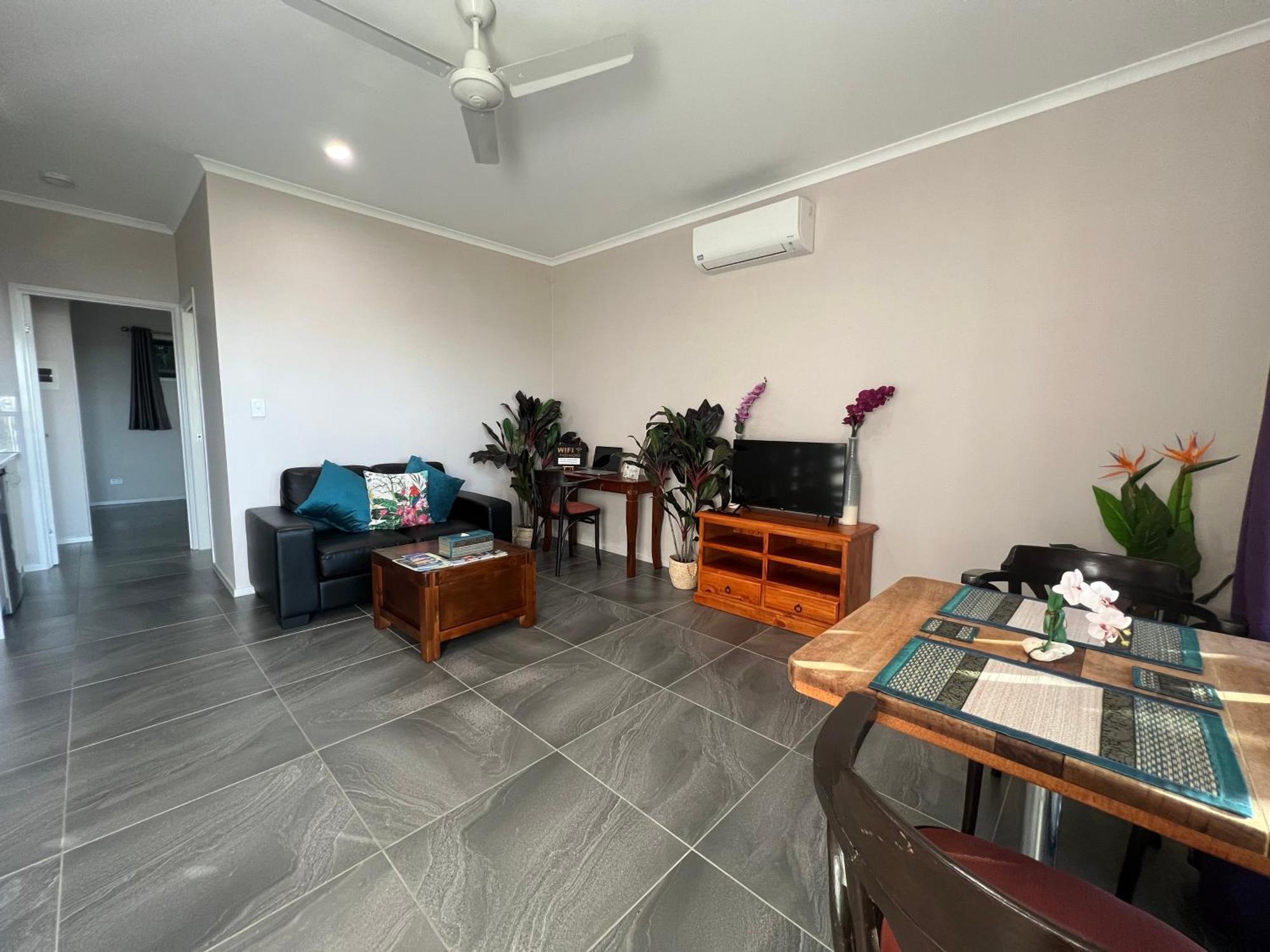 The Orchid Suite - Apartment In Куктаун Екстериор снимка